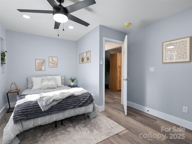 178 Locust Court, Arden, NC 28704