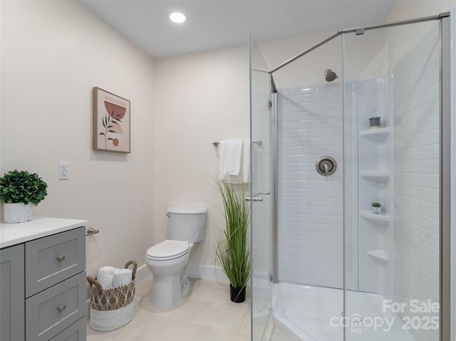 178 Locust Court, Arden, NC 28704