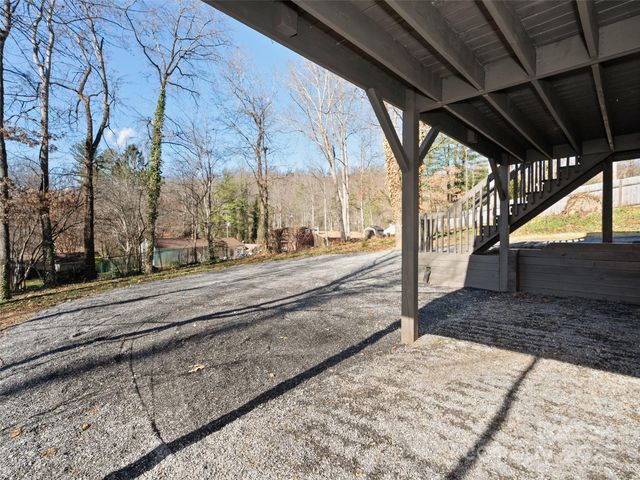 178 Locust Court, Arden, NC 28704