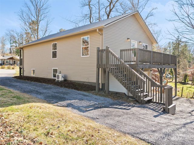 178 Locust Court, Arden, NC 28704