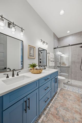 6000 Costello Farm Pvt Ln, Thompsons Station, TN 37179