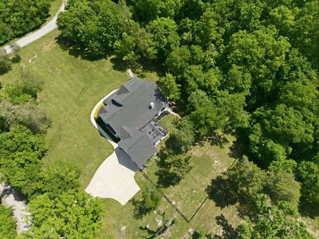 6000 Costello Farm Pvt Ln, Thompsons Station, TN 37179