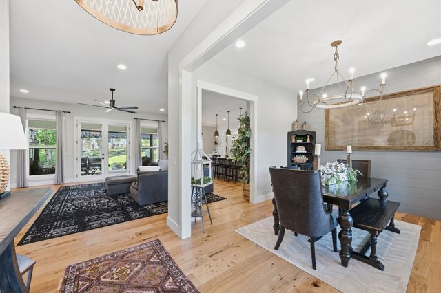 6000 Costello Farm Pvt Ln, Thompsons Station, TN 37179