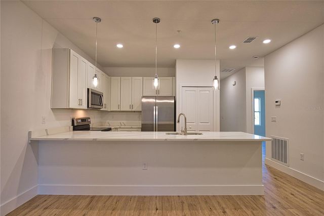 289 BOUNDARY BOULEVARD 202, Rotonda West, FL 33947