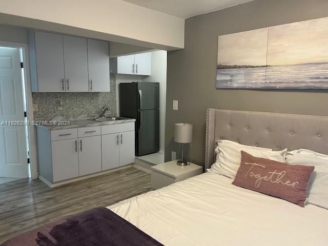 245 189th Ter 0, Sunny Isles Beach, FL 33160