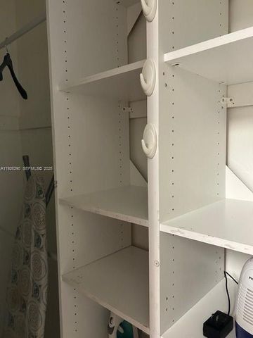 245 189th Ter 0, Sunny Isles Beach, FL 33160