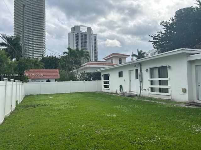 245 189th Ter 0, Sunny Isles Beach, FL 33160
