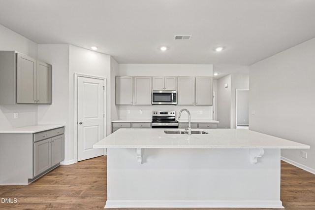 102 Hayes Drive, Pikeville, NC 27863