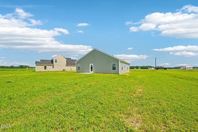 102 Hayes Drive, Pikeville, NC 27863