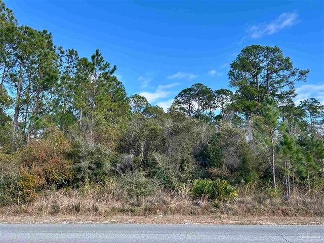 2302 Avenida De Sol, Navarre, FL 32566