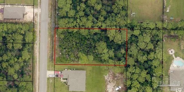 2302 Avenida De Sol, Navarre, FL 32566