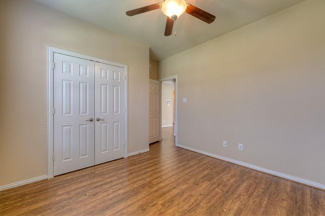 10 Quillwood Place, The Woodlands, TX 77354