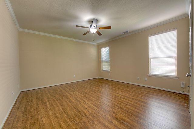 10 Quillwood Place, The Woodlands, TX 77354