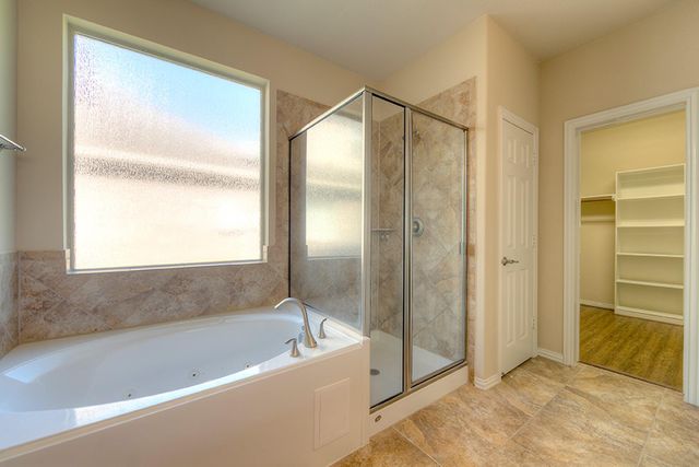 10 Quillwood Place, The Woodlands, TX 77354