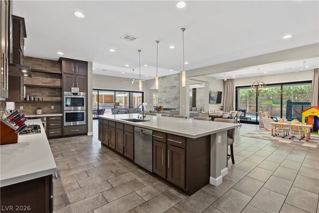 8479 Hickam Avenue, Las Vegas, NV 89129