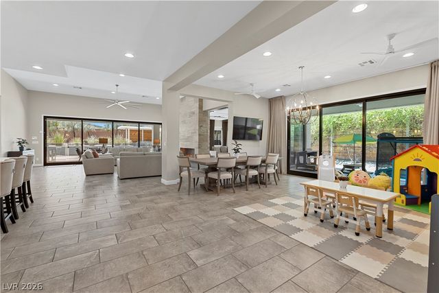 8479 Hickam Avenue, Las Vegas, NV 89129