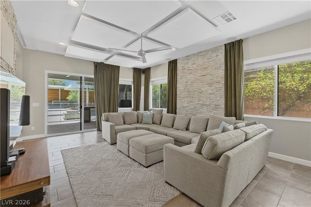 8479 Hickam Avenue, Las Vegas, NV 89129