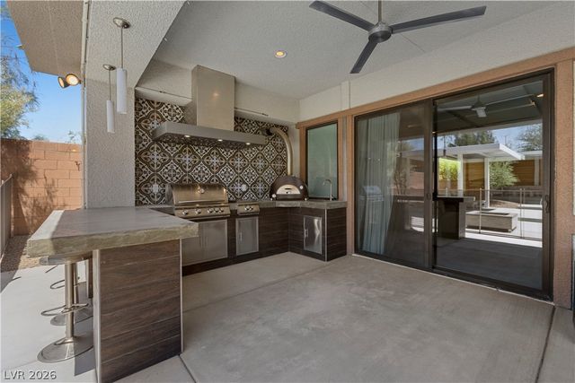 8479 Hickam Avenue, Las Vegas, NV 89129