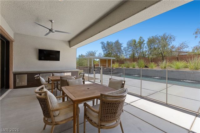 8479 Hickam Avenue, Las Vegas, NV 89129