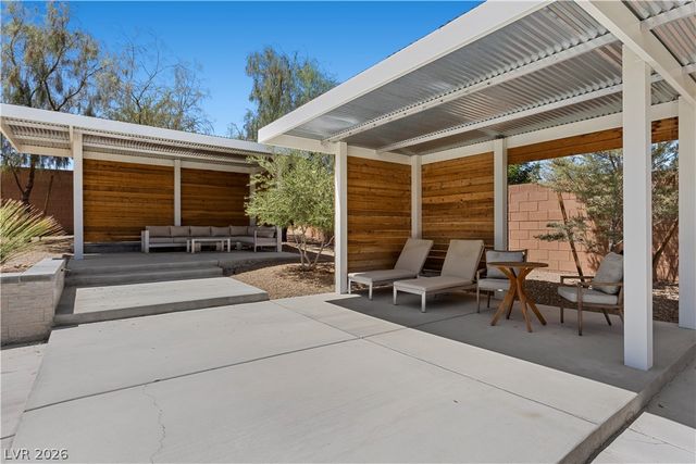 8479 Hickam Avenue, Las Vegas, NV 89129