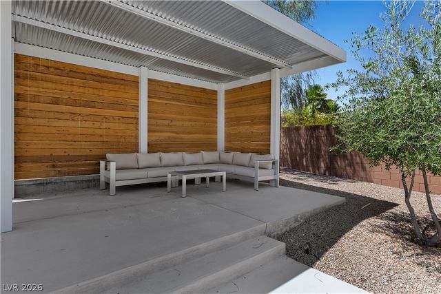 8479 Hickam Avenue, Las Vegas, NV 89129