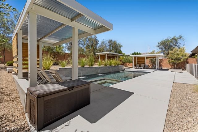 8479 Hickam Avenue, Las Vegas, NV 89129