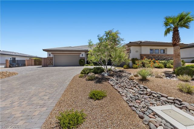 8479 Hickam Avenue, Las Vegas, NV 89129