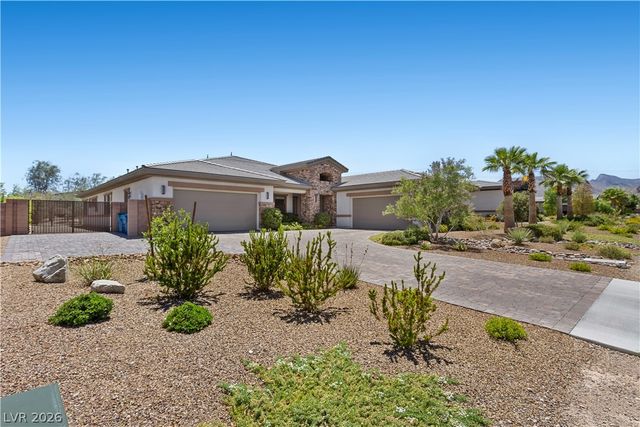 8479 Hickam Avenue, Las Vegas, NV 89129