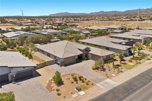 8479 Hickam Avenue, Las Vegas, NV 89129