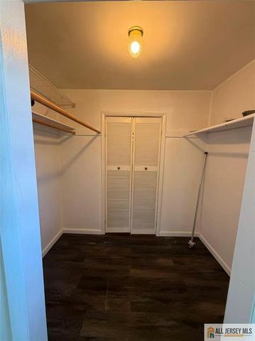 138 Orlando Street 138, Edison, NJ 08817