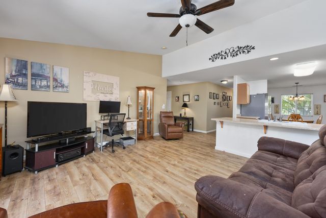 4331 E Oak Ave Avenue, Visalia, CA 93292