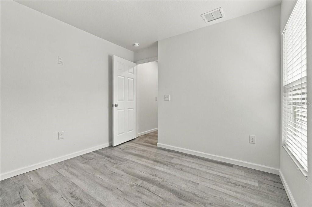 Image 10 of property listing at 1128 AVENUE K A, Haines City, FL 33844