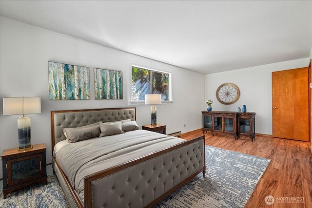 10706 Pioneer Drive, Anderson Island, WA 98303