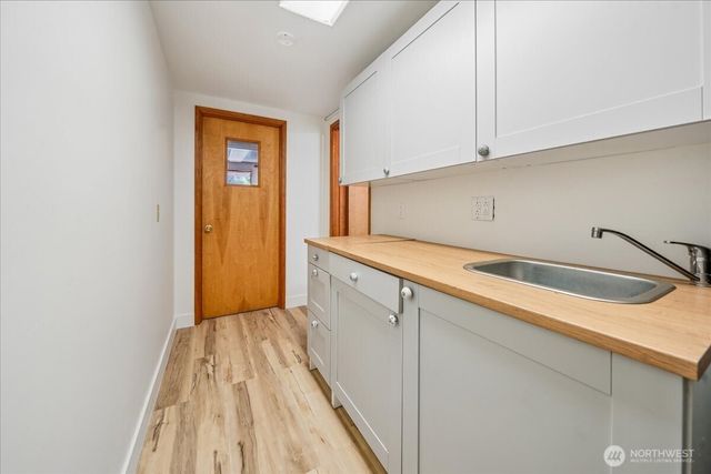 10706 Pioneer Drive, Anderson Island, WA 98303