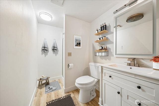 10706 Pioneer Drive, Anderson Island, WA 98303