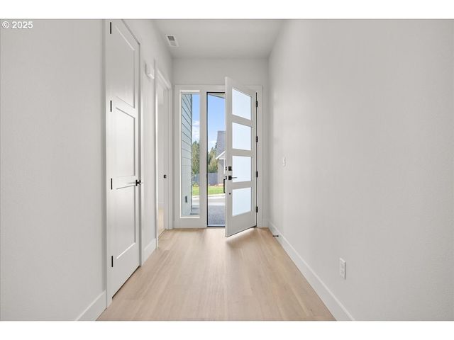 16705 Ne 38TH Ave, Vancouver, WA 98686