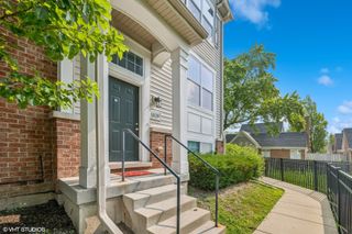 1529 E Arbor Lane, Arlington Heights, IL 60004