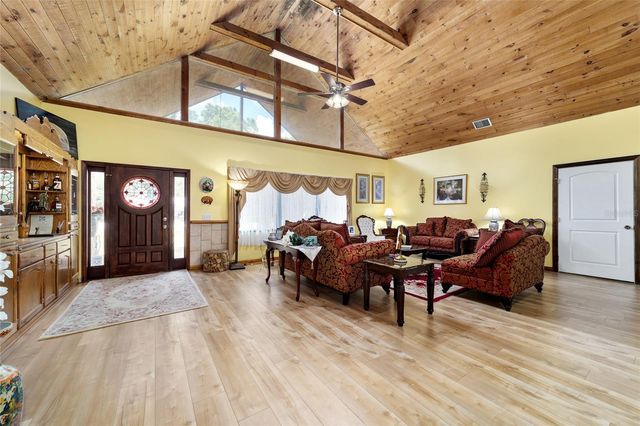 5300 NE 2ND LANE, Ocala, FL 34470