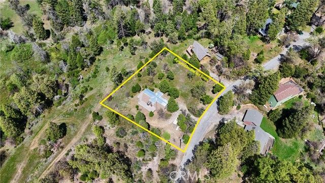 60027 Cascadel, North Fork, CA 93643