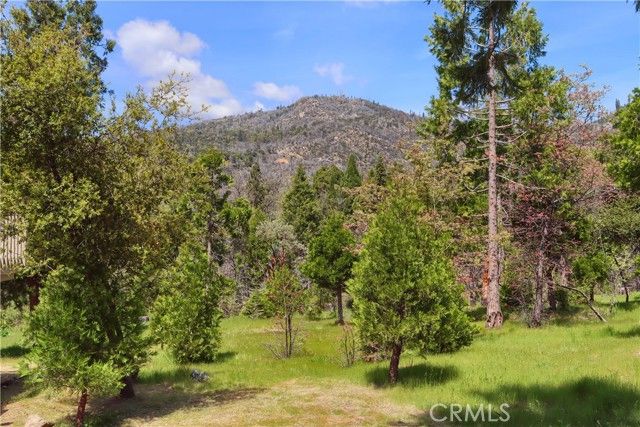 60027 Cascadel, North Fork, CA 93643
