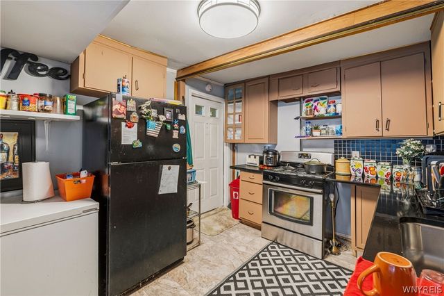 96 Detroit Street, Buffalo, NY 14206