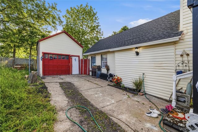 96 Detroit Street, Buffalo, NY 14206