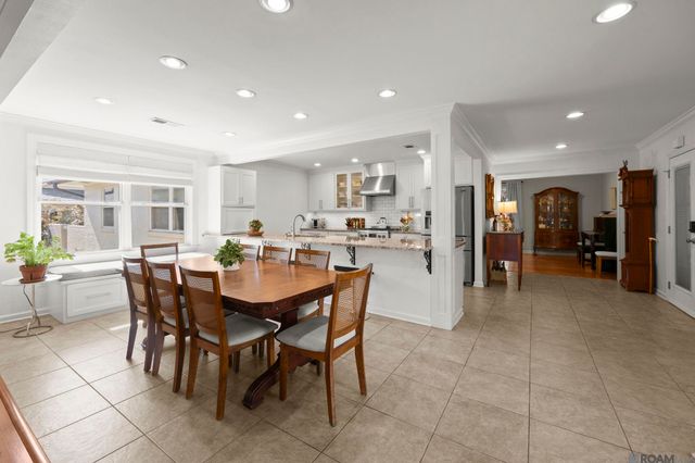 3055 Torrance Dr, Baton Rouge, LA 70809