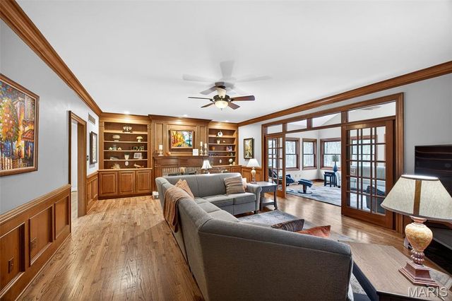 1354 Lake Hollow Drive, Defiance, MO 63341