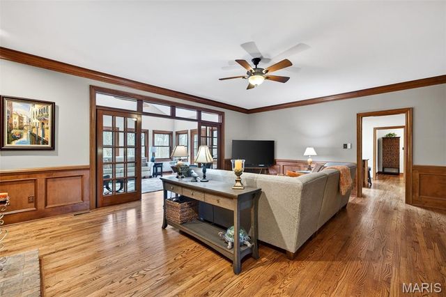 1354 Lake Hollow Drive, Defiance, MO 63341