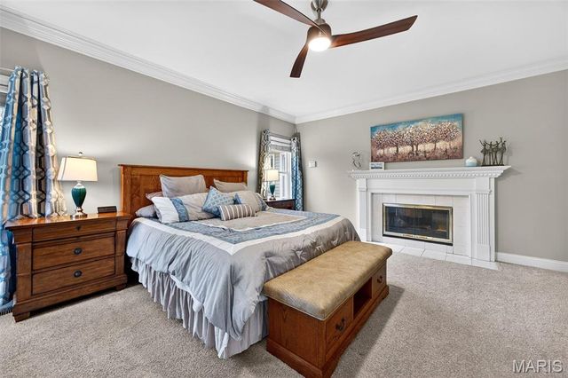 1354 Lake Hollow Drive, Defiance, MO 63341