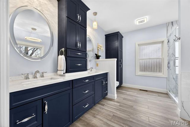 1354 Lake Hollow Drive, Defiance, MO 63341