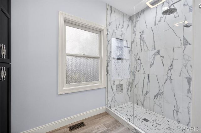 1354 Lake Hollow Drive, Defiance, MO 63341