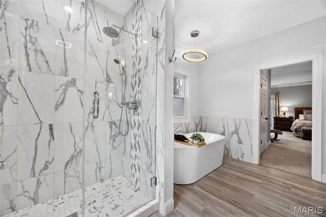 1354 Lake Hollow Drive, Defiance, MO 63341