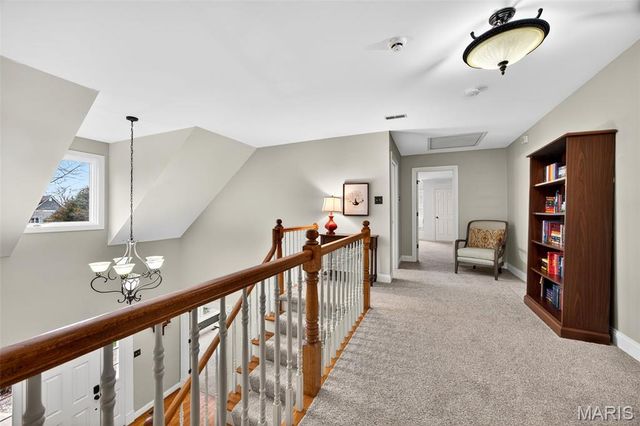 1354 Lake Hollow Drive, Defiance, MO 63341